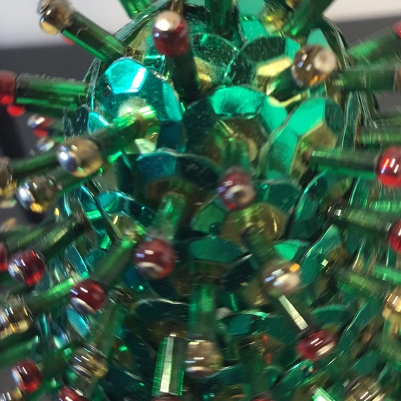 VTG. Handcrafted Bead Sequin Christmas Ornament - Picture 5 of 11